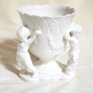 German white ironstone dish/planter w 3 cherubs holding up a garland